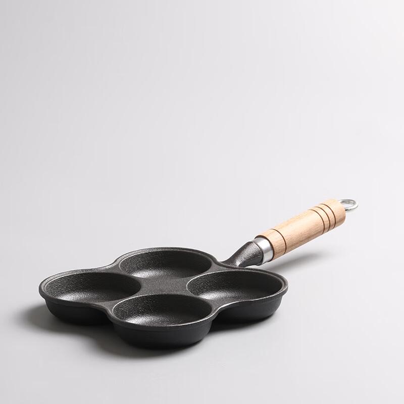 Wutuo 4-Hole Non-Coated Cast Iron Egg Frying Pan with Wooden Handle