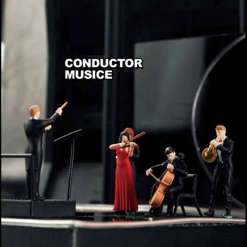 Resin Miniature Figures of Violin Players in 1/64 Scale Ideal for Long Term Decors and Artistic Projects