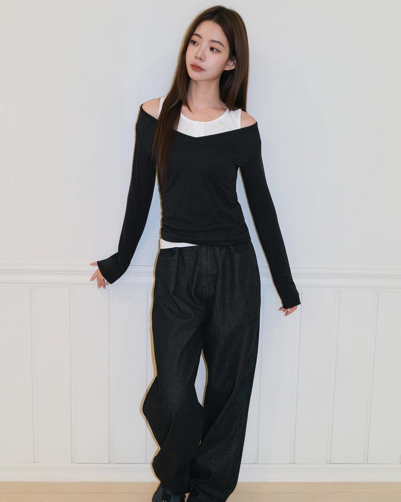 MUAHMUAH Striped Overlap Long Sleeve Tee [Black]