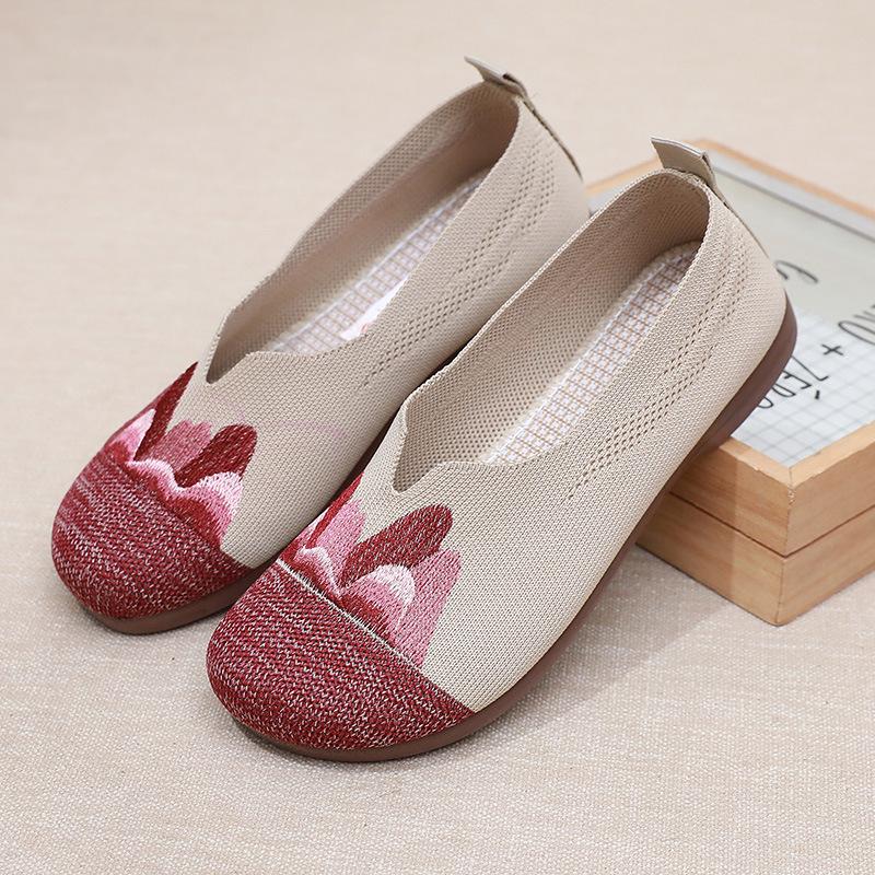 Women's Embroidered Summer Flat Shoes - Breathable, Soft Sole for Comfort
