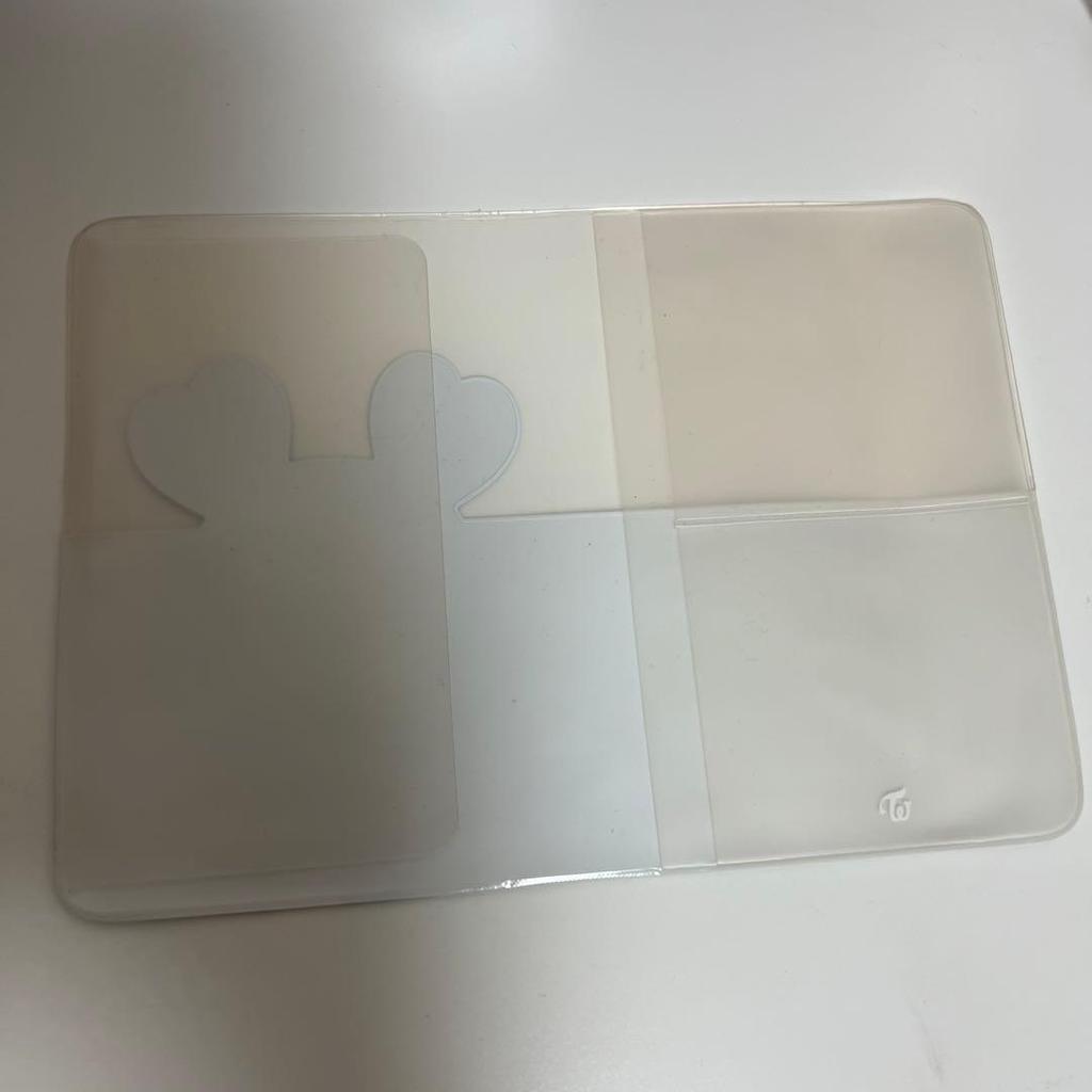 [USED] Nably Passport Case