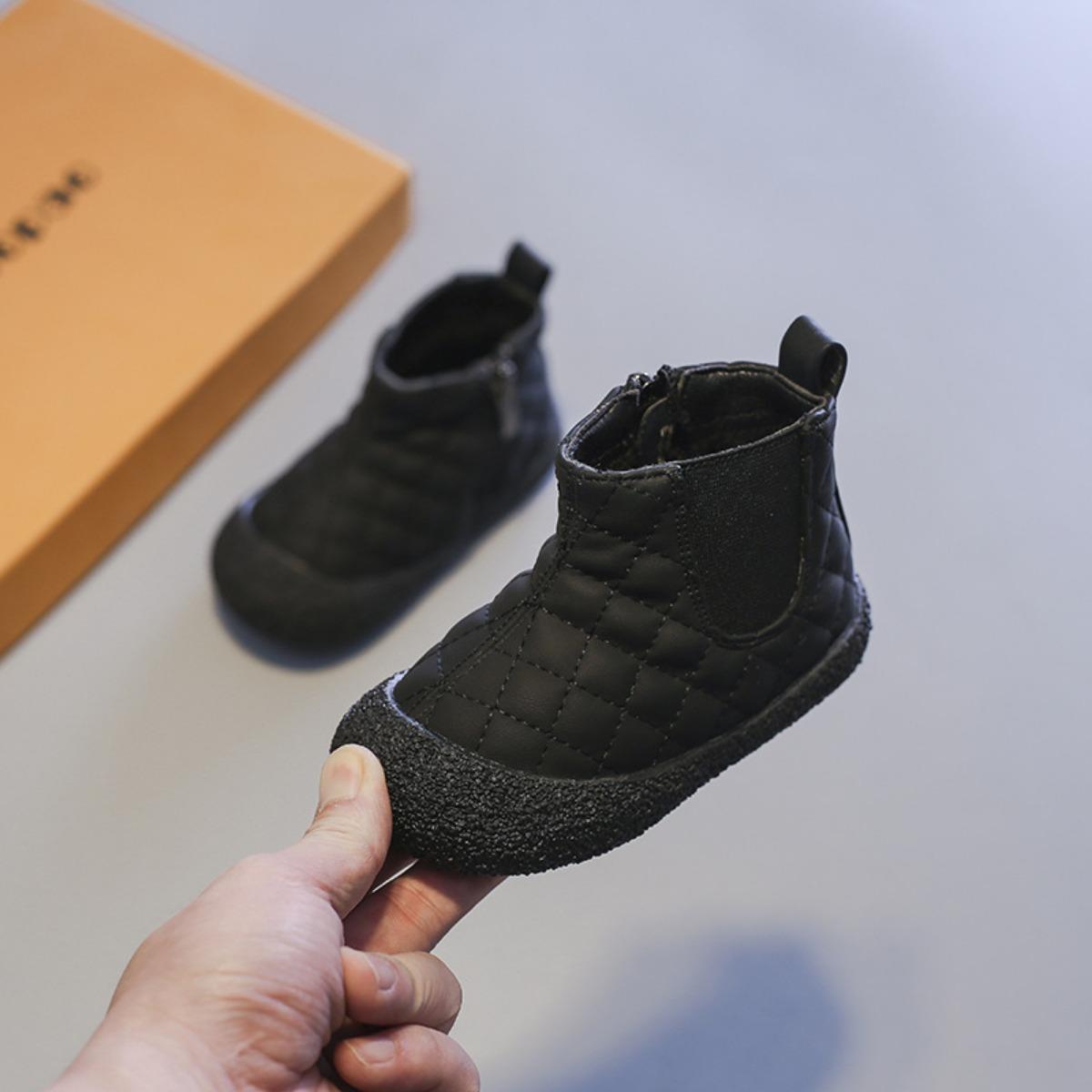 

Оксамит, Короткі черевики, Дитячі черевики, Черевики Мартін, Взуття на м якій підошві, Нековзне взуття, Теплі бавовняні черевики 26 чорний