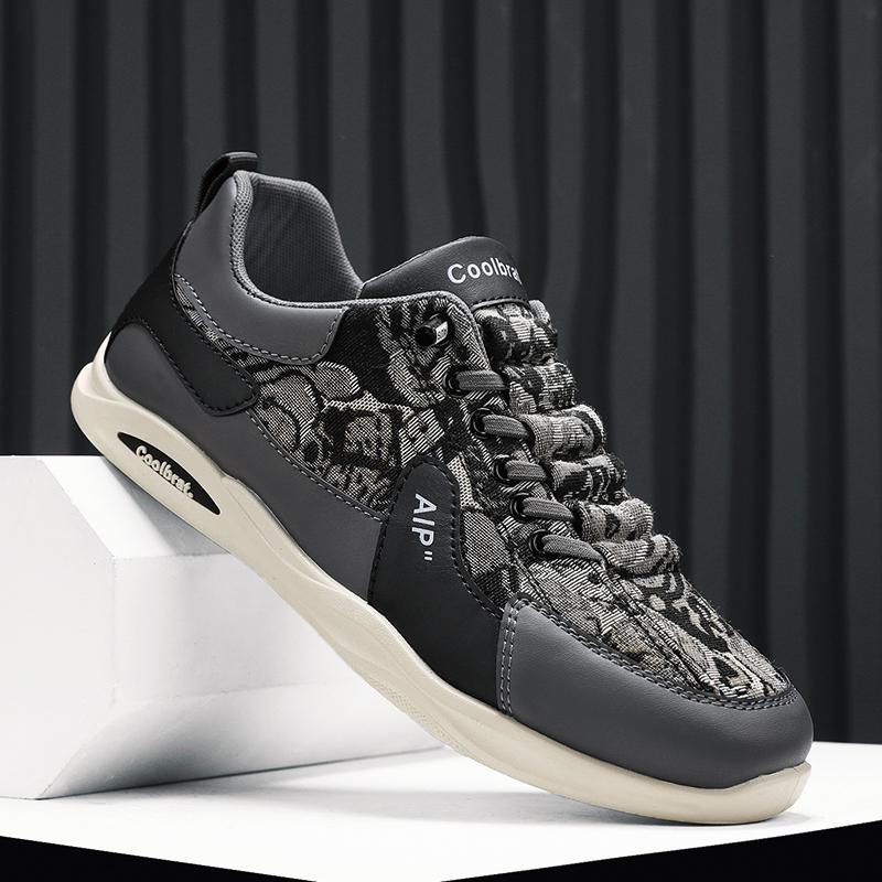 Fashion Men's 2025 New Fashionable Sports Shoes - Breathable Mesh Fabric Flat and Comfortable Casual Running and Outdoor Hiking Shoes