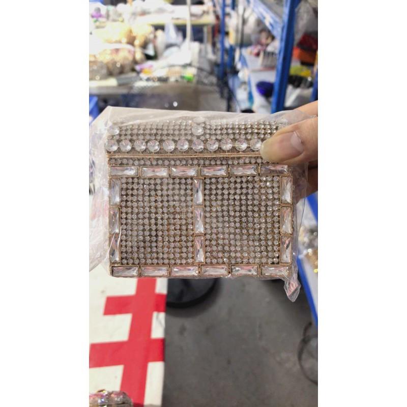 2026 Skull Evening Clutch Bag With Rhinestone Embellishment Lightweight Luxury Handheld Purse Formal Events
