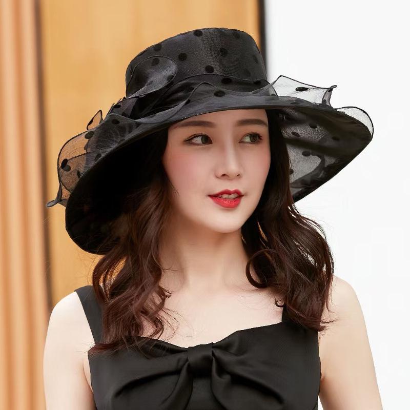 

Женская шляпа от солнца с широкими полями из органзы в горошек и с цветочным принтом M (56-58cm) чёрный
