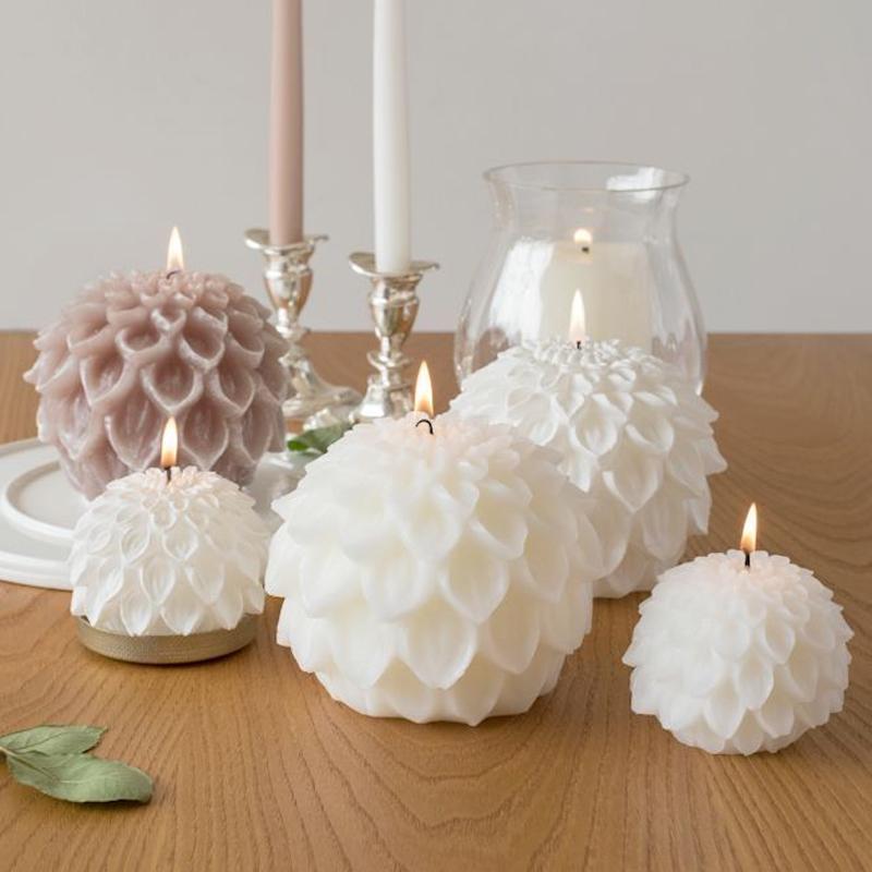 1 stk DIY Aromaterapi Lys Gips Såpe Resin Form Lyslaging Utstyr Hjem Dekor Blomsterkule Ornament Silikon Lysform