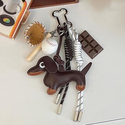 1 pz Ciondolo Carino Borsa Corda Intrecciata Bassotto di Alta Qualità Accessori Borsa Pendente da Appendere