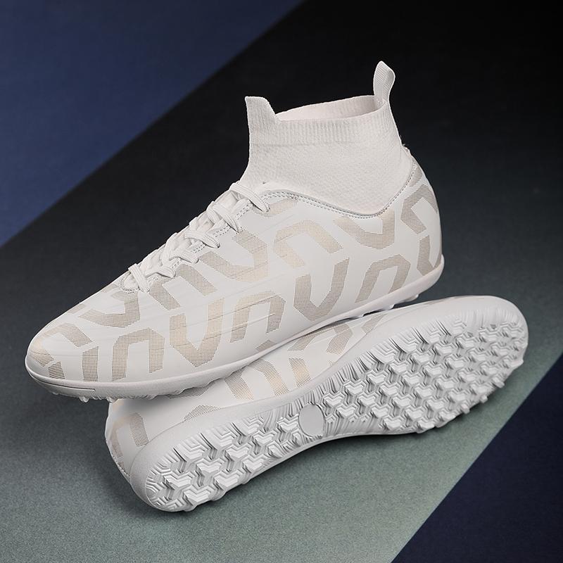 Size 35-47 Men Football Boots Futsal Professional Unisex Kids Soccer Shoes Training Outdoor Boys Football Shoes Sneakers