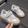 Kindersportschuhe im Klettverschluss-Stil, bequeme Board-Schuhe mit flachem Boden, Jungen-Outdoor-Freizeit, Mädchen-Alltags-vielseitig