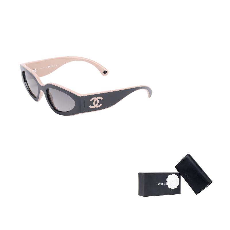 Chanel Cat Eye Zonnebril Met Logo Ontwerp Uniseks Zonnebril Zwart CH6056-C534/M3