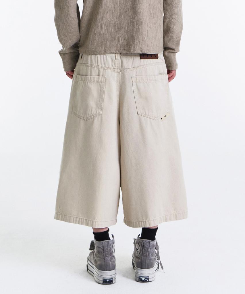 Gicheol Double Waist Bermuda Cotton Pants (Beige)