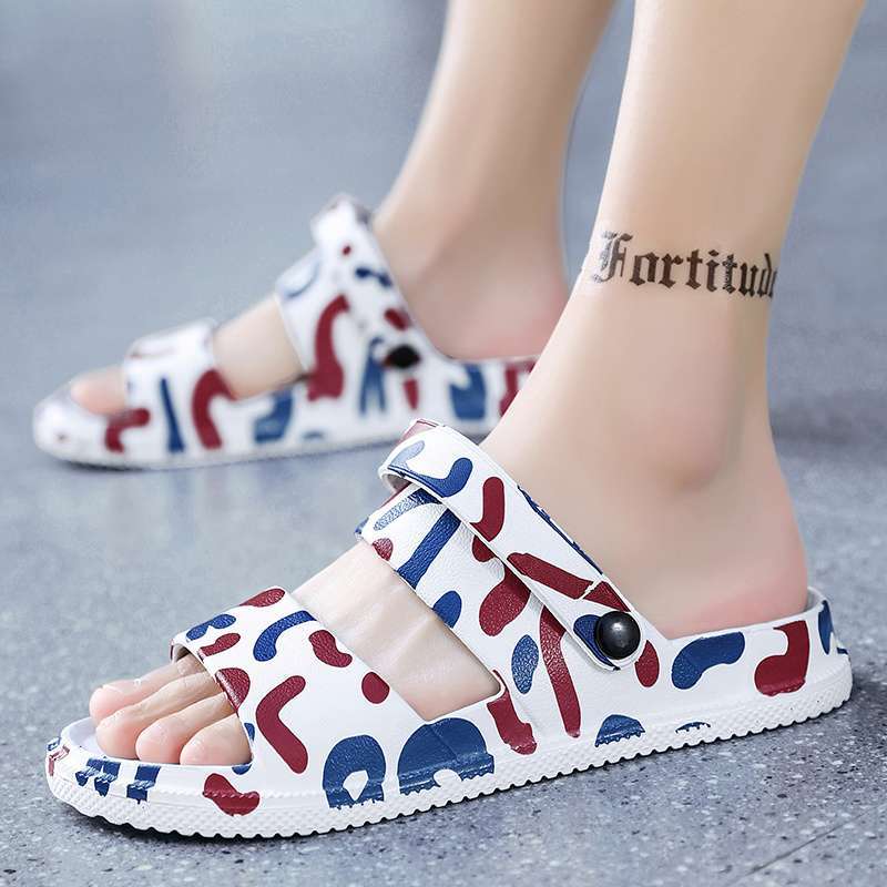 Slippers Men's Summer Wear Non-slip and Deodorant Dual-purpose Driving Sandals Men's Stepping On Shit Soft-soled Wear-resistant Sandals Men