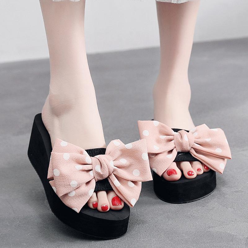 

Летние тапочки на каблуке 6 см, женские летние сандалии с толстой подошвой и модными пляжными шлепанцами 41 розовый