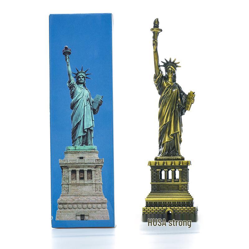 Statue of Liberty Metal Ornament: American Living Room Decor, Desktop Christmas Gift