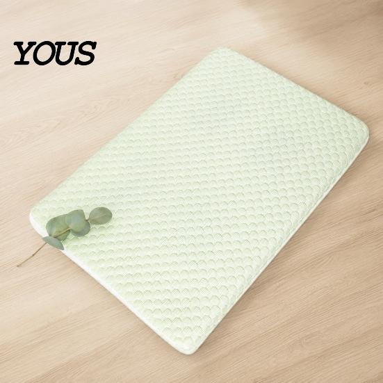 Cool Pet Bed Dog Cooling Mat, Self-cooling Mat with Refillable Ice Boxes, Breathable Pad Washable Cover for Cats Dogs Keeps Pets In Summer Box Cooled