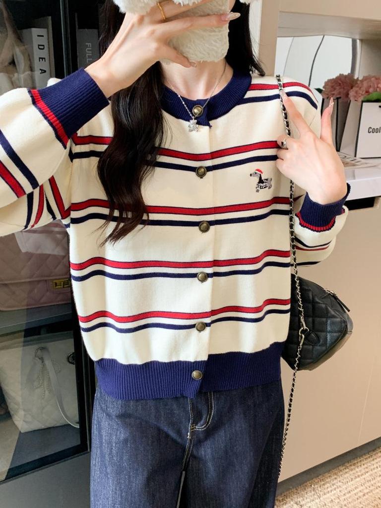 2025 Autumn/Winter Korean Chic Striped Knit Cardigan for Women