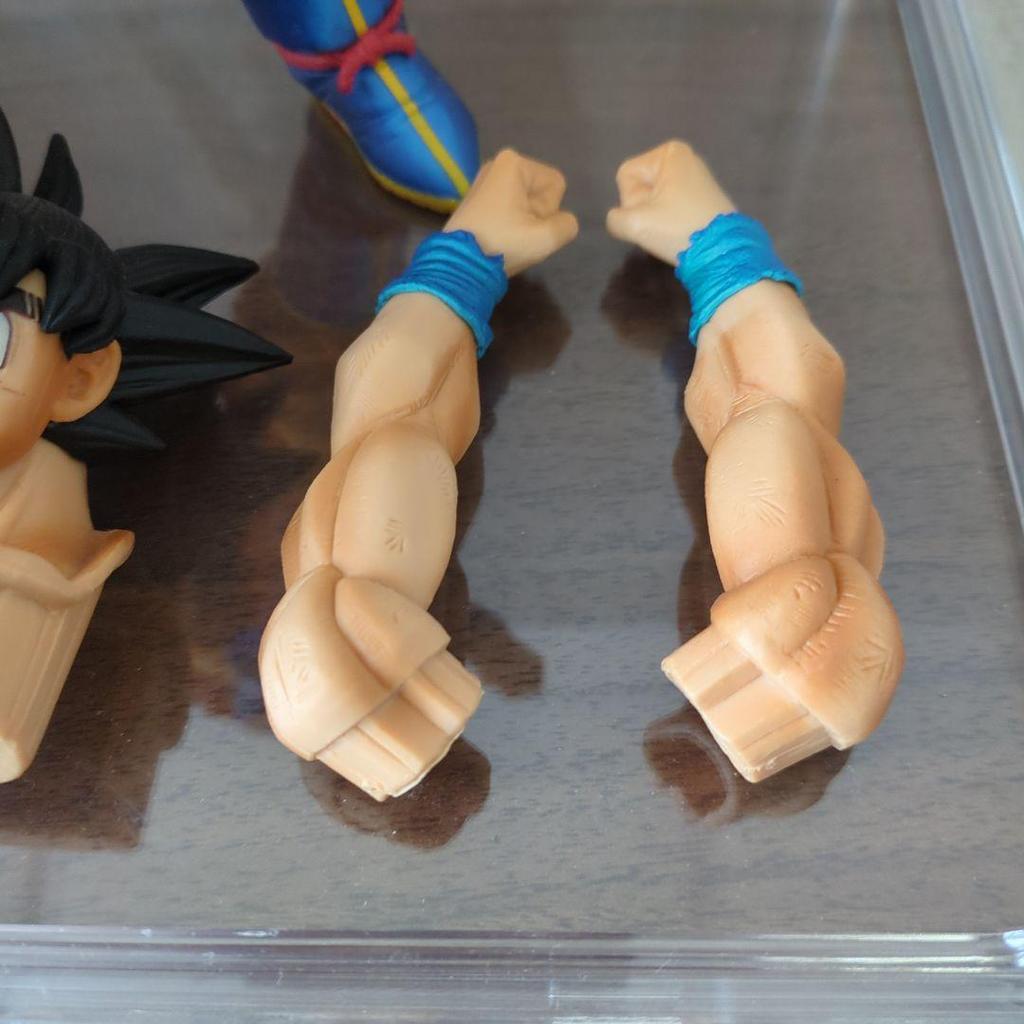 [USED] Dragon Ball Son Goku figure