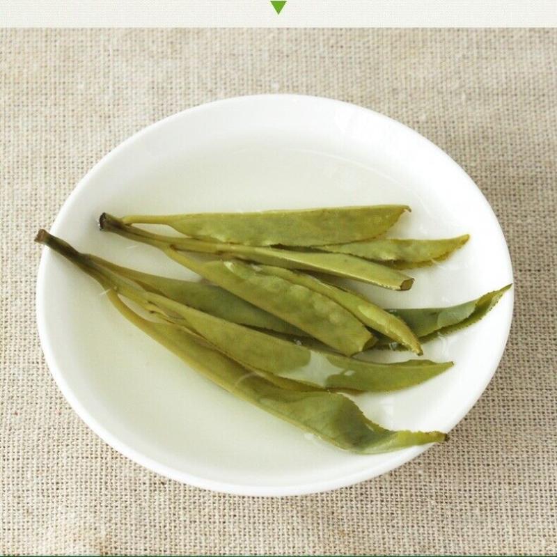125g Big Leaf Kuding Tea Hainan Specialty Bitter Green Tea Needle Ku Ding Cha
