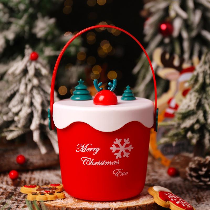 Cutie cadou transfrontalieră cu mere în Ajunul Crăciunului și design de om de zăpadă