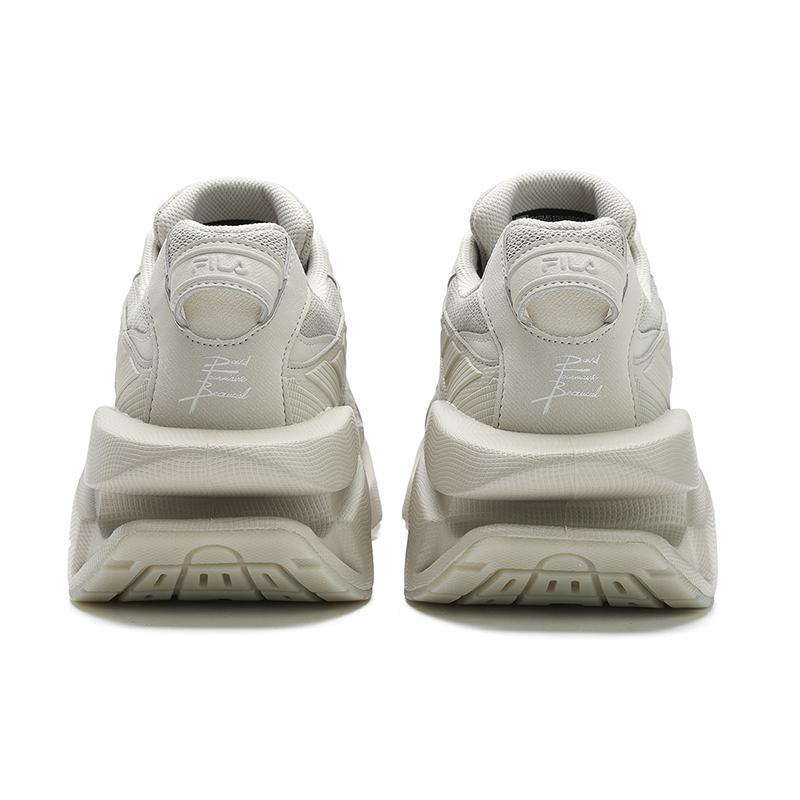 FILA Space Pioneer Series Chunky Versatile Sports Fashion Personality Shock Absorbing Durable Low Top Casual Shoes Men sneaker F12M513113FOM