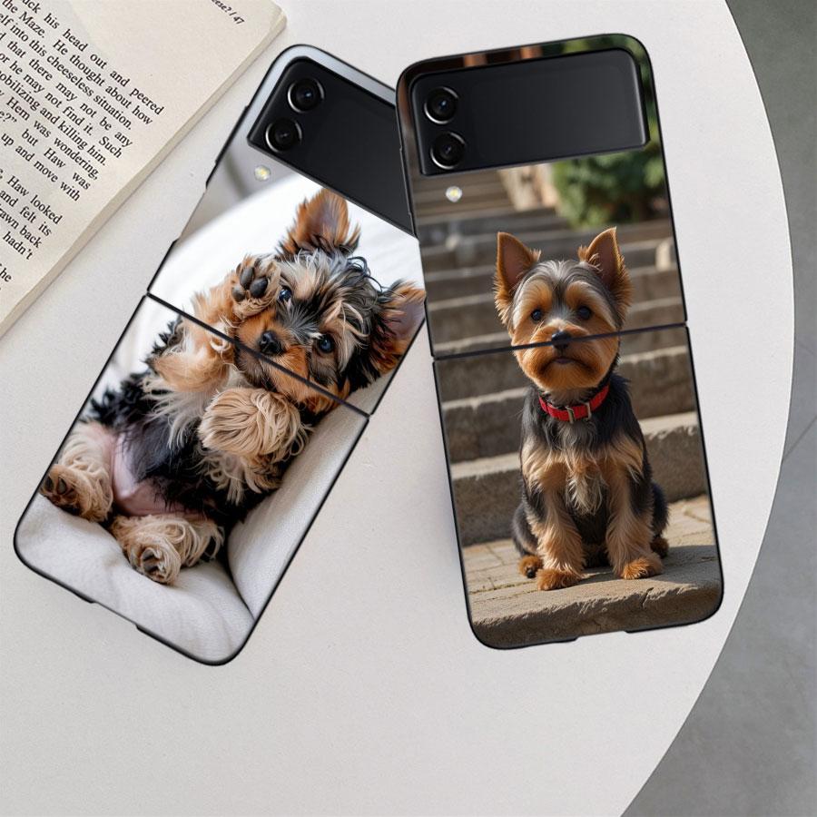 Yorkshire Terrier Dog Phone Case For Samsung Z Flip 7 6 5G Galaxy Z Flip 5 4 3 Black Hard Cell Cover Luxury PC Shell Coque
