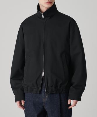 High-Neck Minimalist Blouson Jacket [Black]
