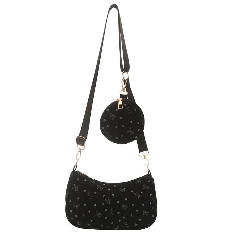 

New casual floral women s messenger bag large capacity niche commuting versatile shoulder bag hanging small cloth bag чёрный
