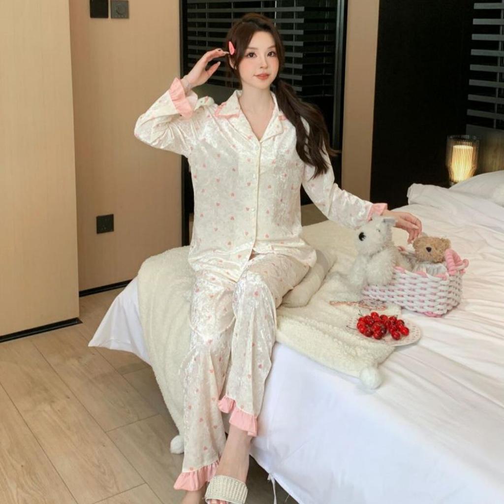 Gold Velvet Long-Sleeve Women's Cardigan Pajamas - Sweet & Cute Autumn/Winter Fashion