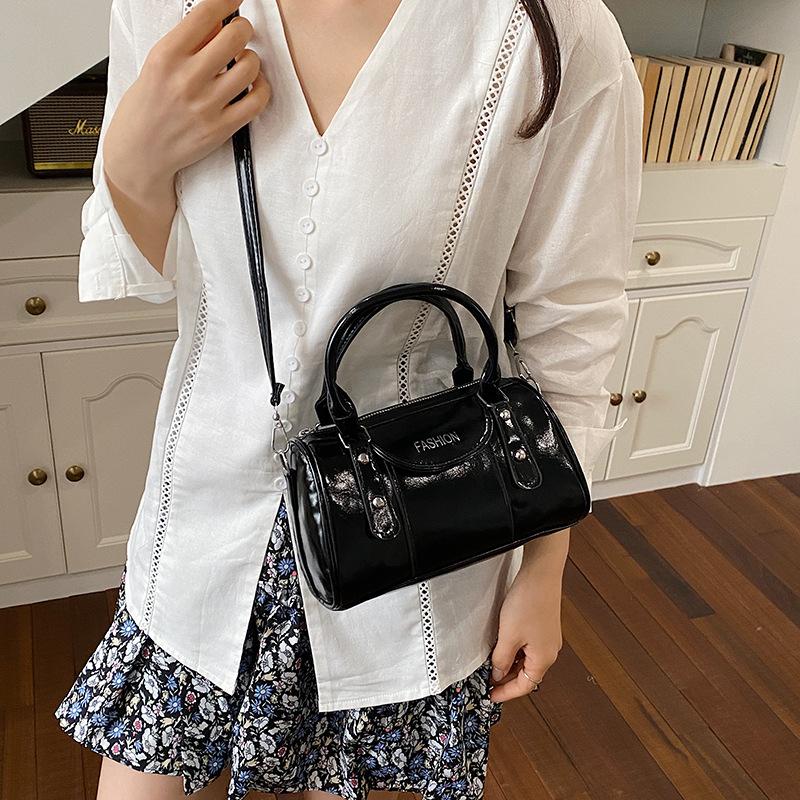 Niche pillow bag new women's bag texture handbag oblique span bag versatile single shoulder underarm bag women