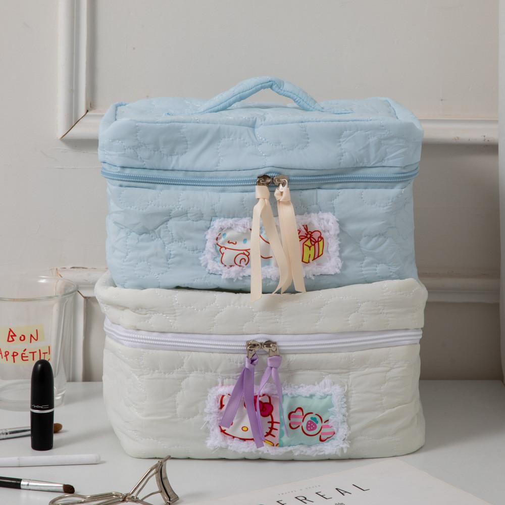 Cat Makeup Bag With Large Capacity Portable Travel Cosmetic Organizer For Girls And Women