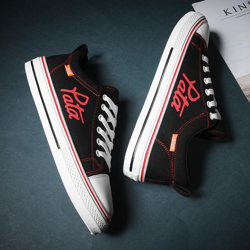 

Маленькие белые туфли мужские 2025 весна новая универсальная дышащая повседневная обувь мужская низкие кеды корейская версия модной мужской обуви 44