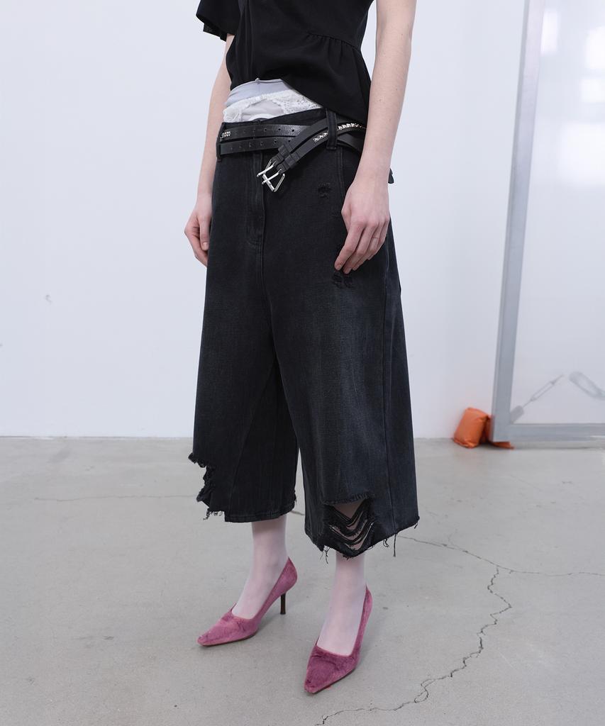 LCDC™ Back-Pleated Denim Shorts (Black)