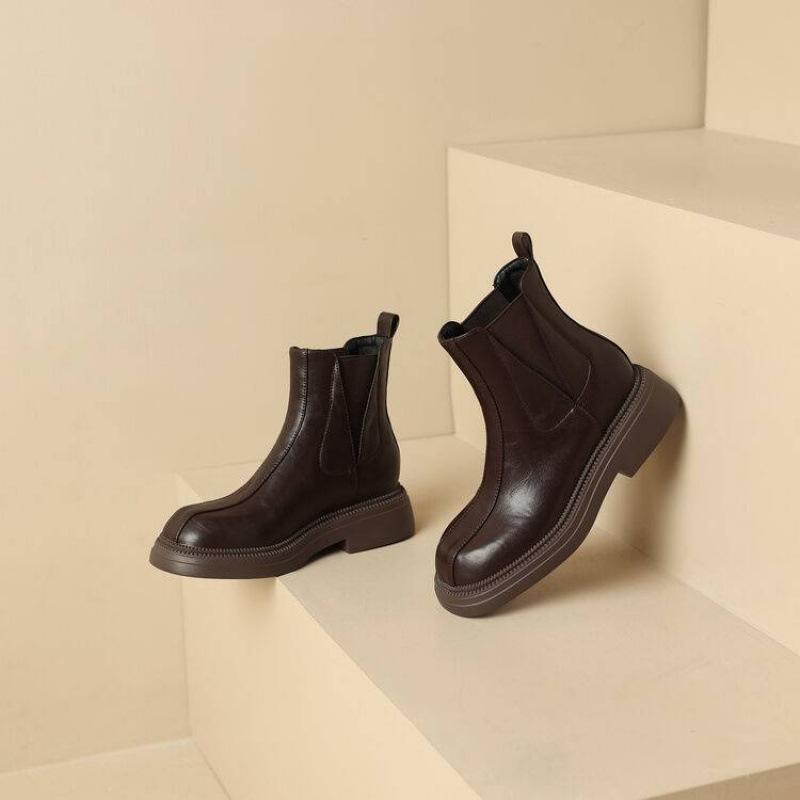 Autumn and Winter Sleeve Medium Boots Thick-soled Non-slip Large-size Women's Boots Comfortable Medium Heel Round Head Korean Version Rubber Sole M