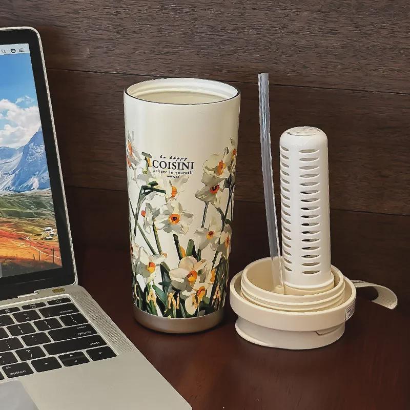 Leichter Luxus-Thermobecher mit Strohhalm für Mädchen – Ausgabe 2024: Stilvoller Reisebecher für Kaffee und Wasser, perfektes Geburtstagsgeschenk