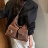 Avslappet pendler stor kapasitet semsket puteveske Enkelt skulder kryssbodyveske Vintage stil Polyesterfôr Glidelåslukking