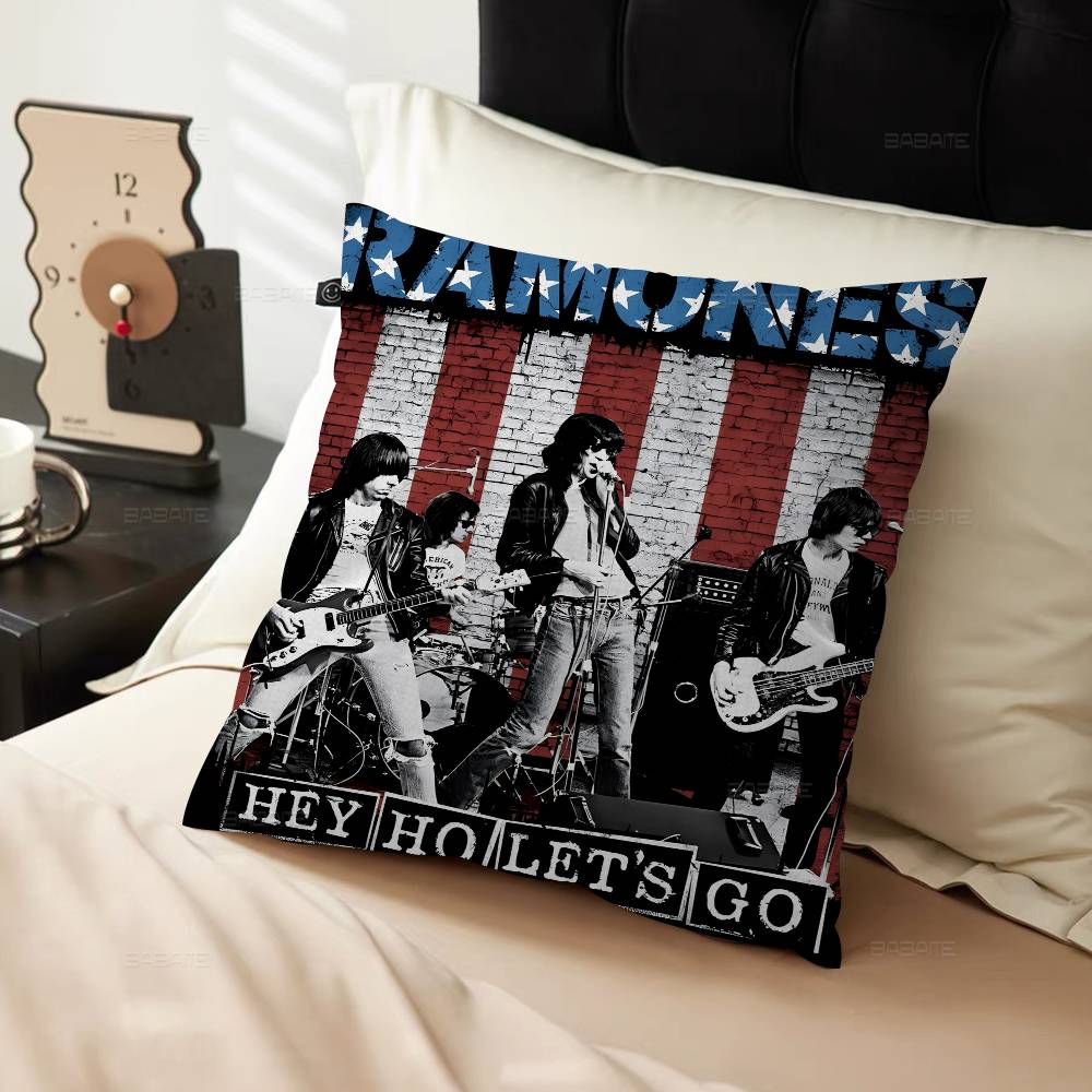Band Rock R-Ramones Maple Design Cushion Cover Happy Autumn Harvest decor Holiday Decorati Pillow Cover