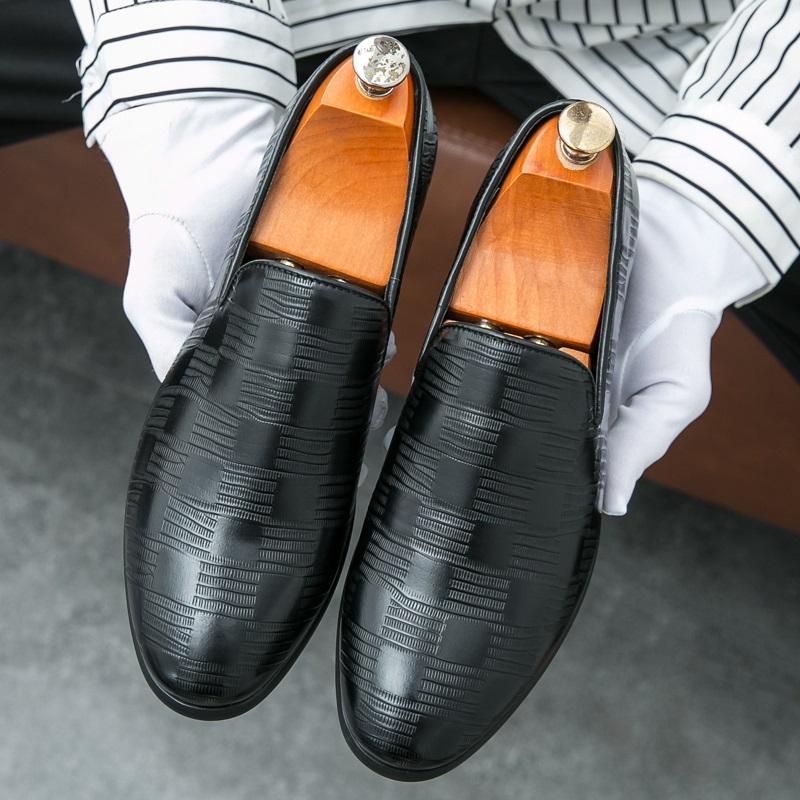 New Men's Fashion Black Brown Slip On Leather Shoes Male Loafers Wedding Prom Homecoming Footwear Zapatos Hombre