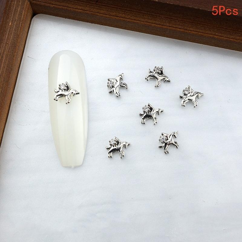10 Stück Legierung Pony Nagelkunst-Anhänger 3D Kleines Pferd Nagelzubehör DIY Schmuck Maniküre Dekoration Jahr des Pferdes Nagelbastelarbeiten