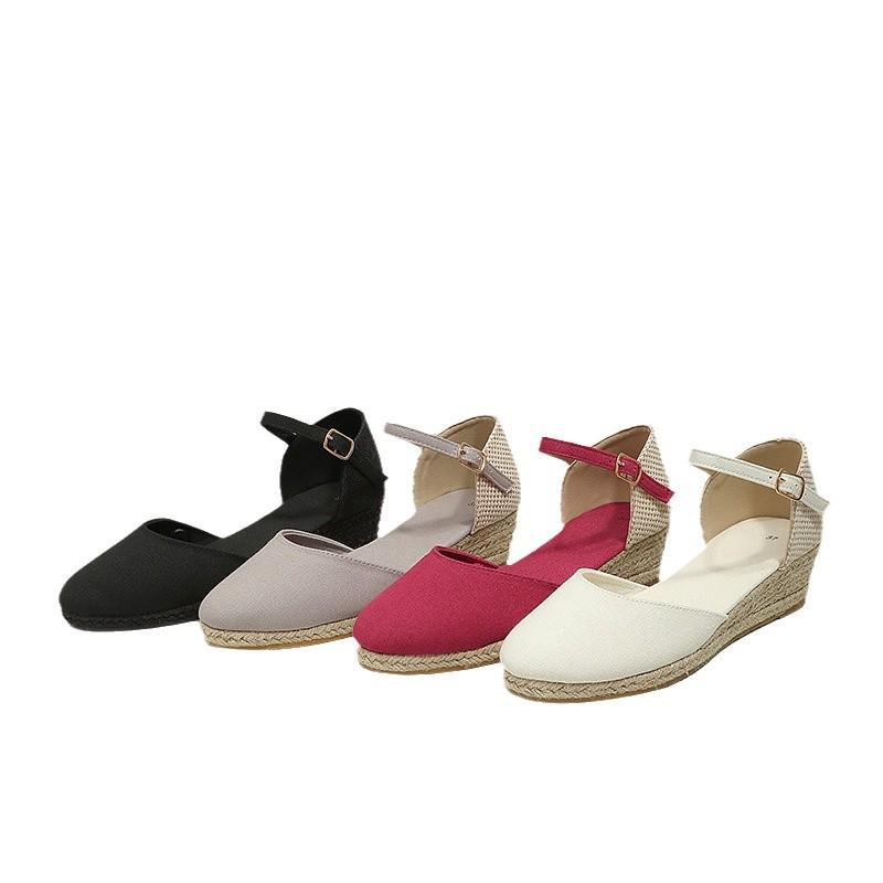 Women's Straw Hemp Rope Wedge Heels with Round Toe and Buckle