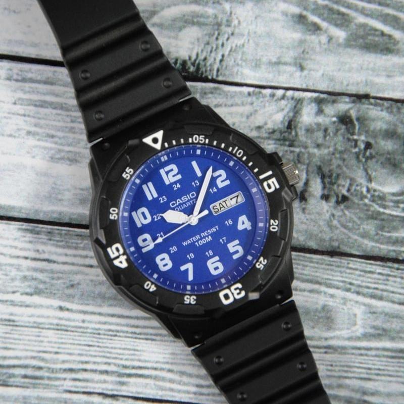 Casio Diver Look Series Waterproof Quartz Watch Resin Strap Men watches Blue MRW-200H-2B2