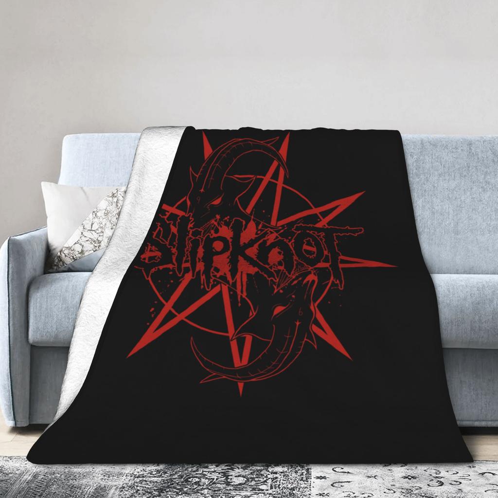 Custom S-Slipknoted Flannel Blankets Heavy Mental Band  Throw Blanket For Bed Sofa Couch 125*100Cm Quilt