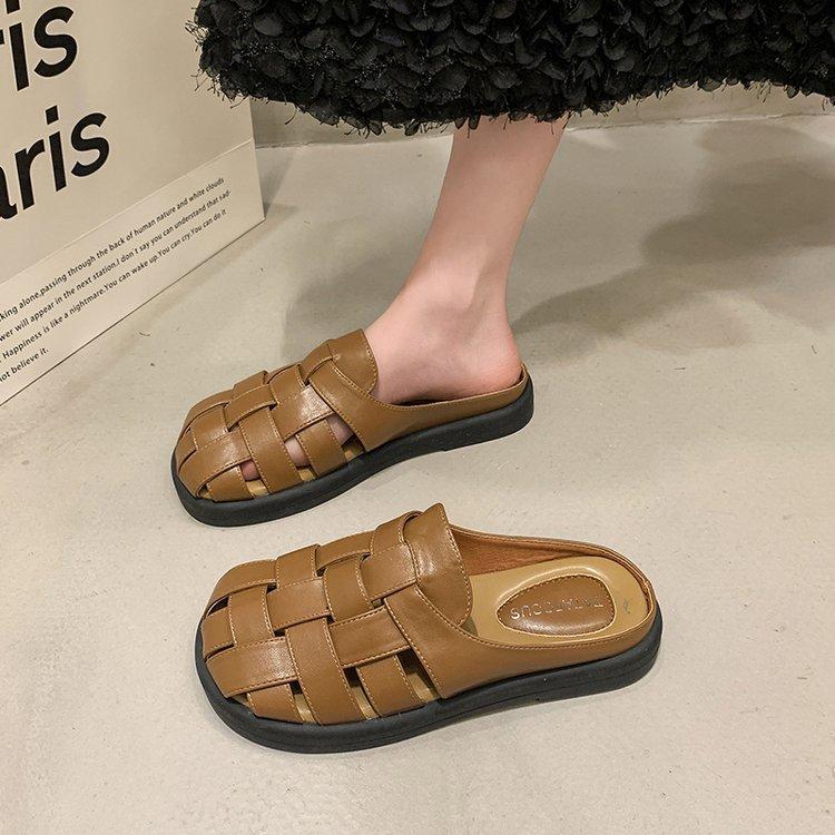 Leather bag head half slippers women's summer wear 2025 new retro woven hollow thick sole one pedal lazy shoes