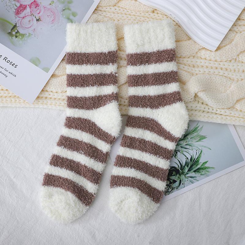 Women's Winter Mid-calf Socks, Coral Fleece Socks, Thickened and Fleece Warm Striped Fleece Socks
