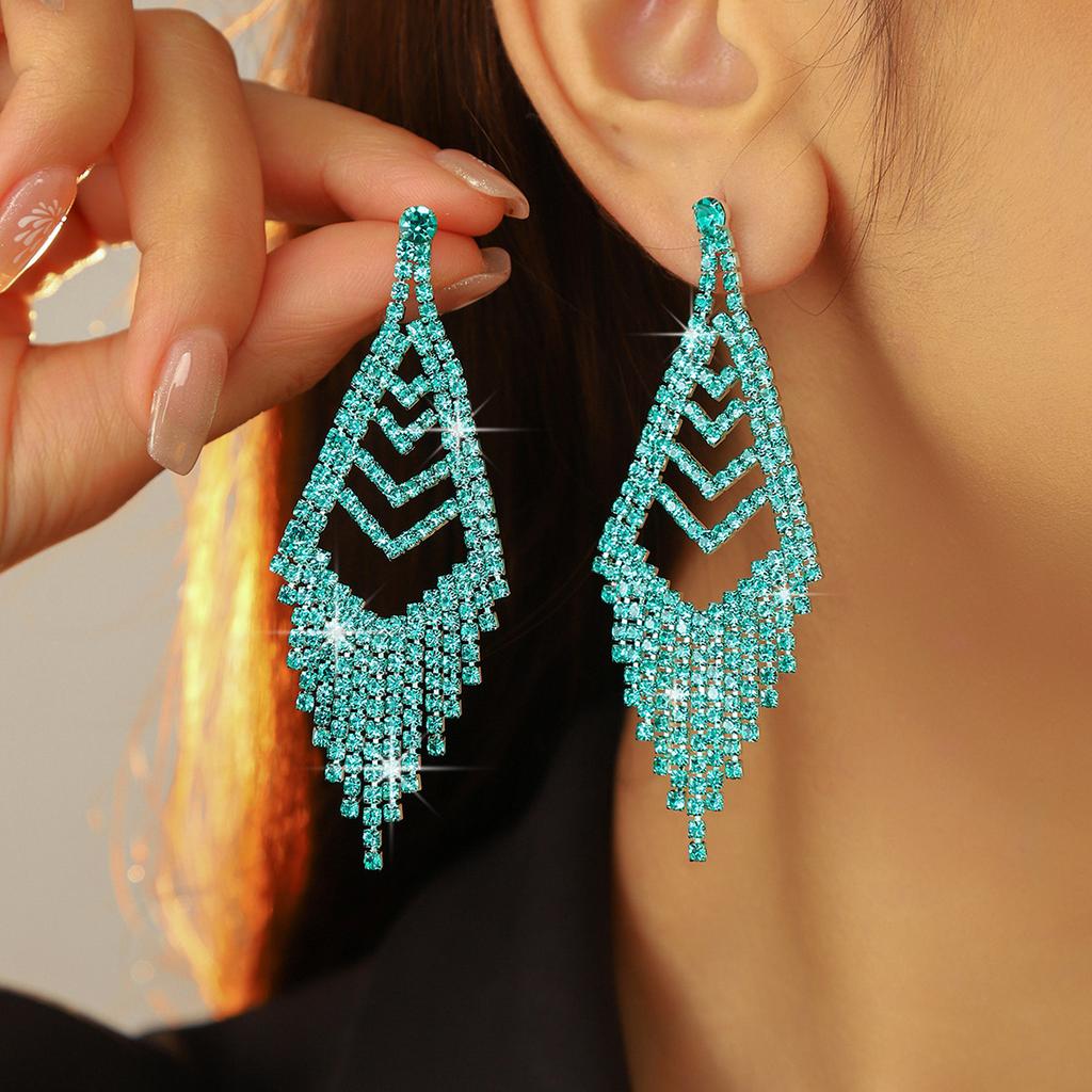 Rhinestone long fringed Internet celebrity stud earrings