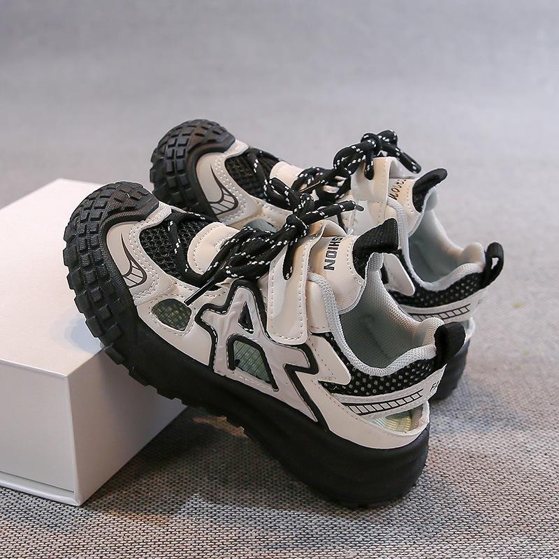 

Boys Girls Sneakers Rotating Button Students Sports Sandals Hollowed-out 2025 Summer New Students Running Shoes Mesh Breathable 26 чёрный