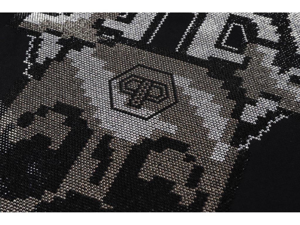 Trendy Philip Plein Men's Hoodie: Autumn/Winter Collection, European & American Street Style, Rhinestone Round Neck, Casual Fashion.