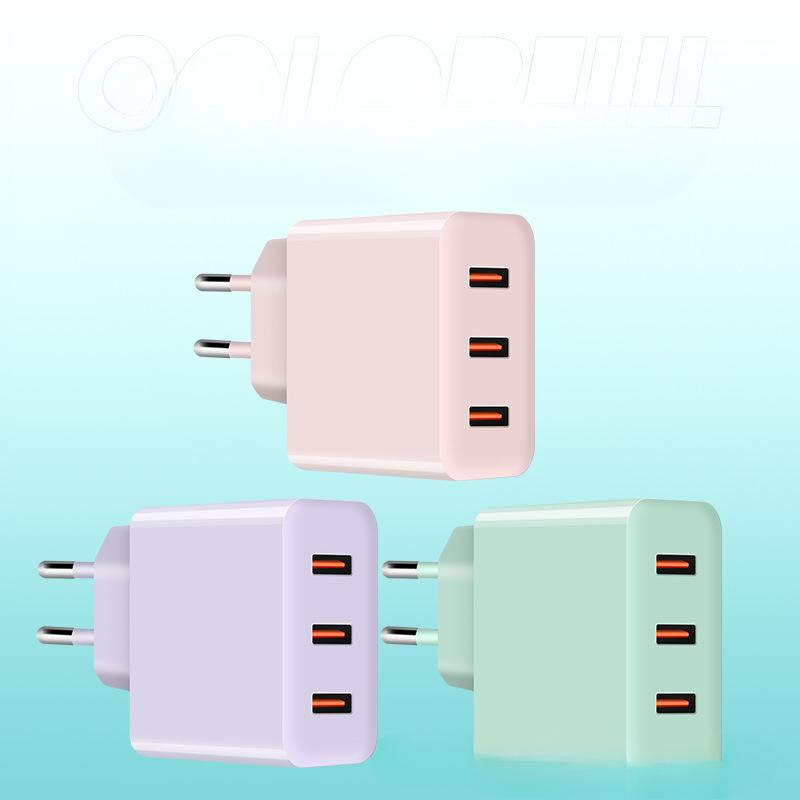 Cap de încărcare rapidă european multi-protocol QC3.0 QC18W+18W Încărcător rapid coreean cu porturi multiple 3 USB Încărcare rapidă independentă