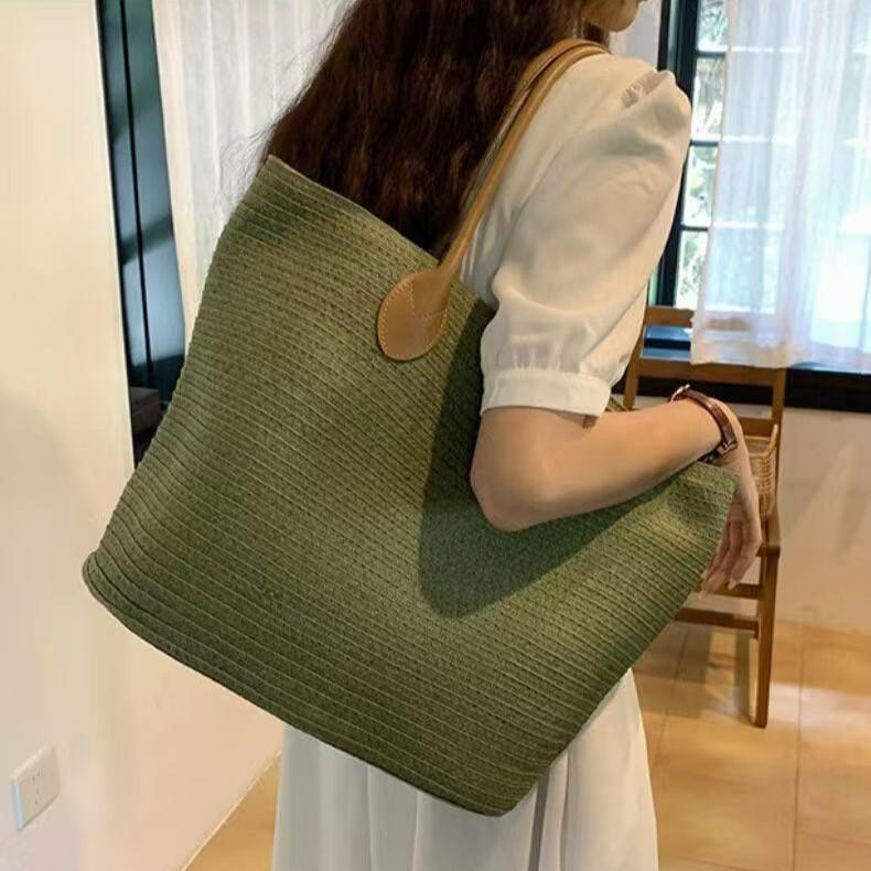 New Commuter One Shoulder Straw Woven Bag Versatile Summer Woven Women's Bag Travel Beach Bag Large Capacity Tote Bag for Women