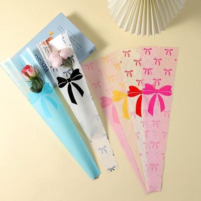 50 Stück Einzelrosenstrauß Blumenverpackungspapier Transparente Zellophan Geschenkkarton-Tasche Valentinstag Party Verpackungstaschen