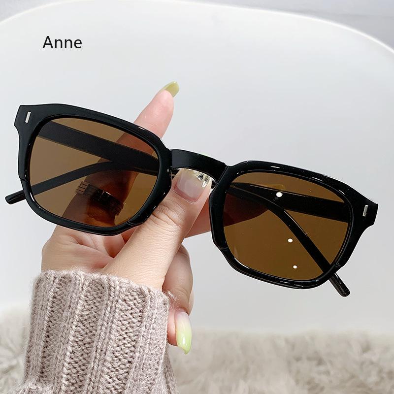 Vintage Square Sunglasses Sun Glasses Female Designer Fashion Black Eyewear UV400 Gafas De Sol Mujer Oculos De Sol gafas